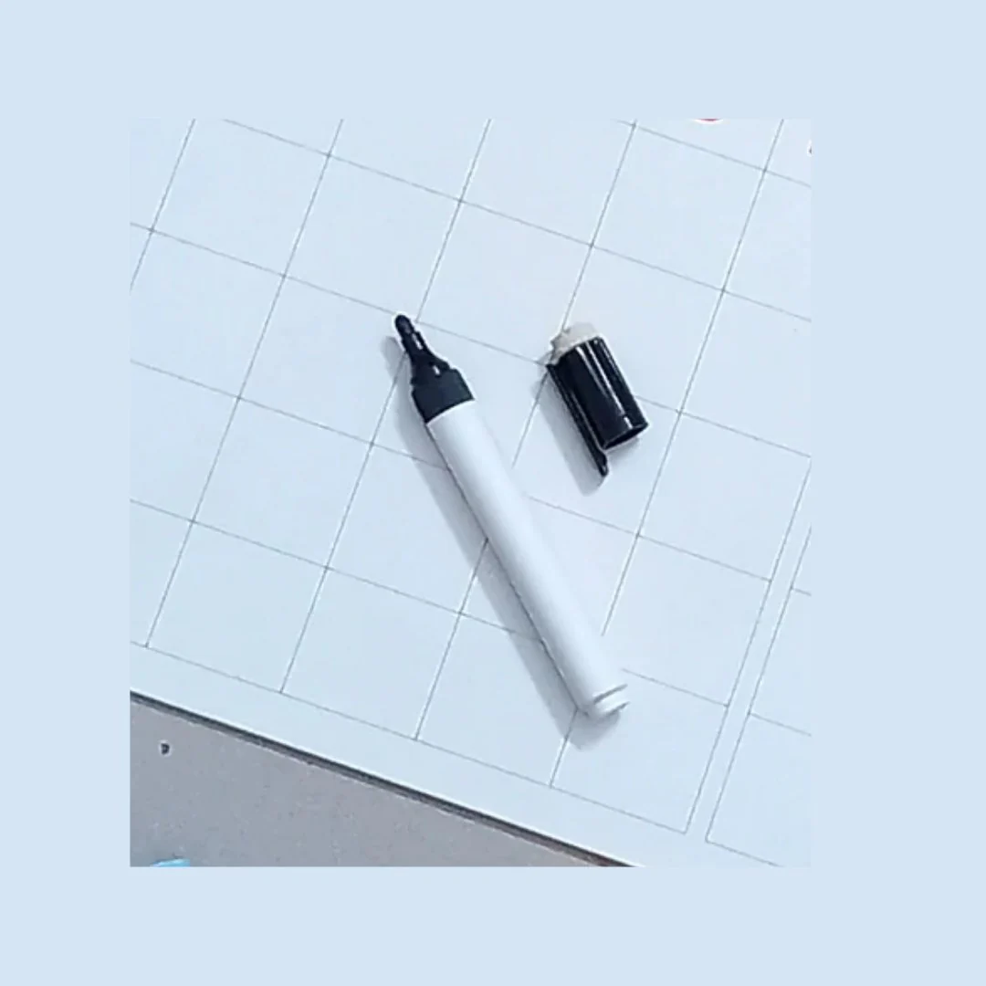 Gifts of Love Rewritable Weekly Planner With Marker - Image 11