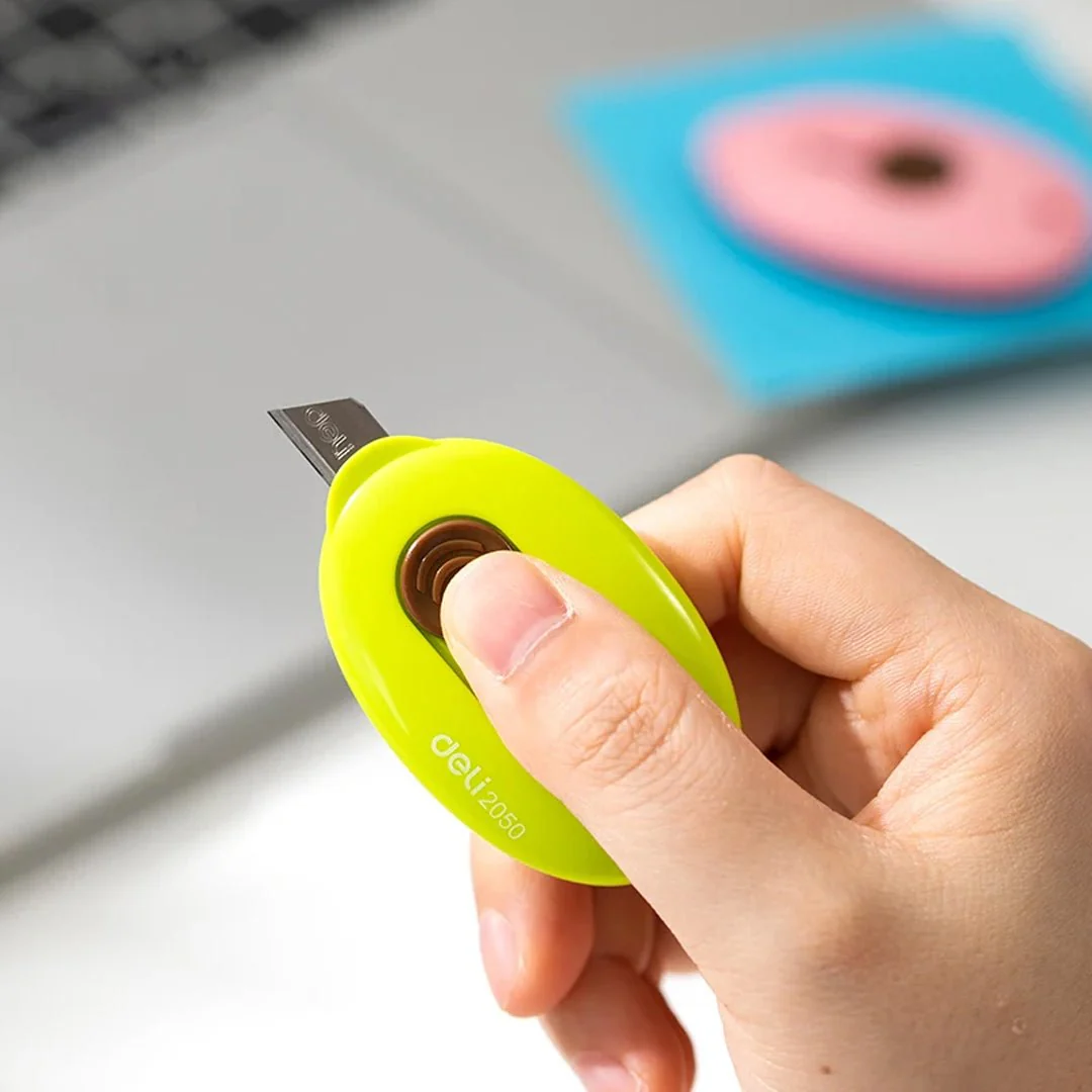 Deli Comiko Cutting Knife - Image 4