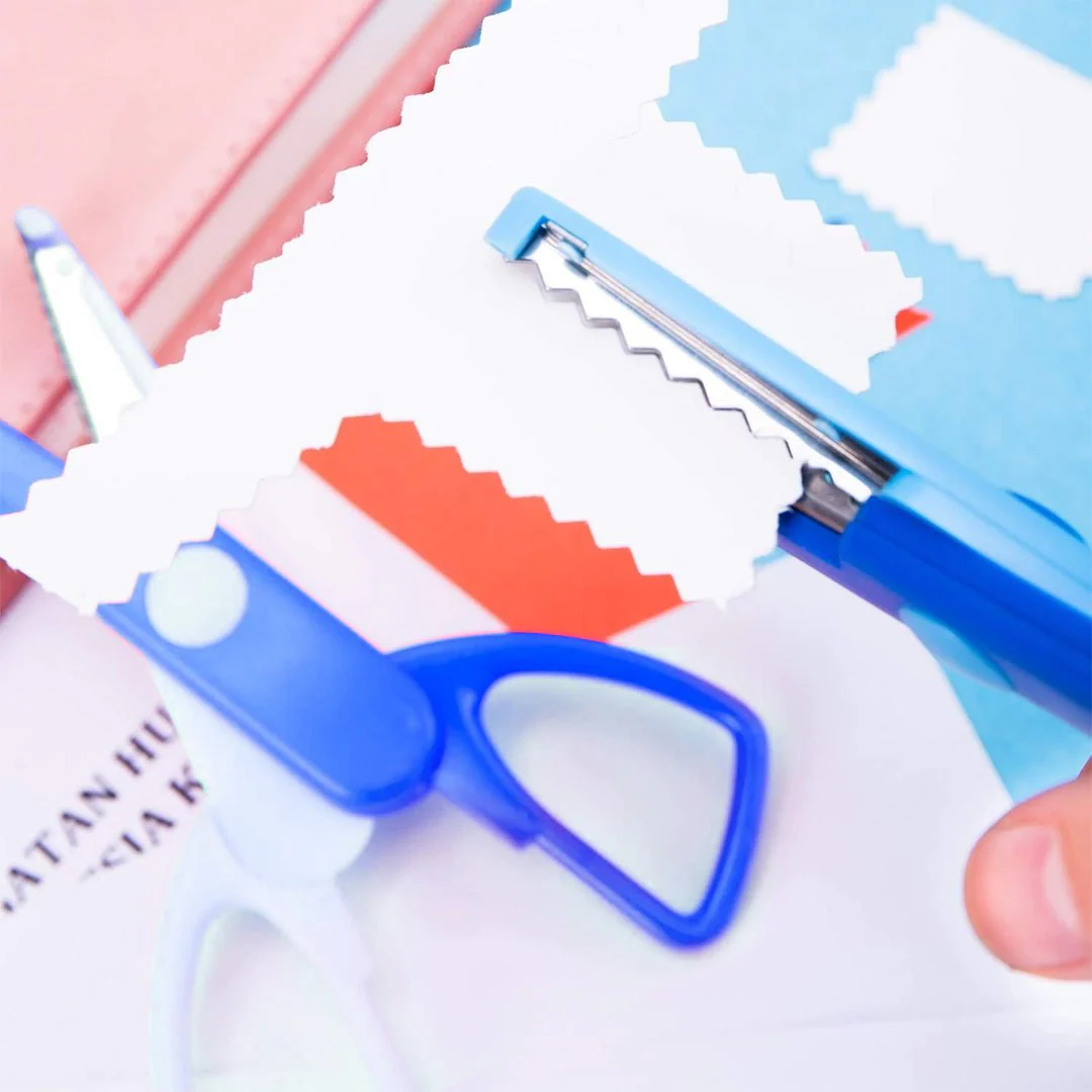 Deli W60001 Zig Zag School Scissor - Image 9