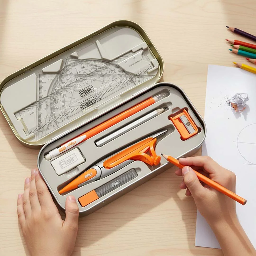 Flair Accumatic Mathematical Drawing Instruments - Image 8