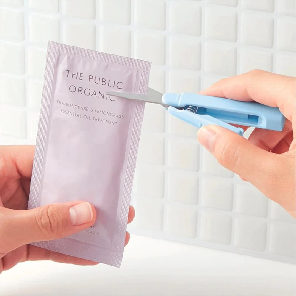 Plus Japan Twiggy Smart Scissor - Image 4