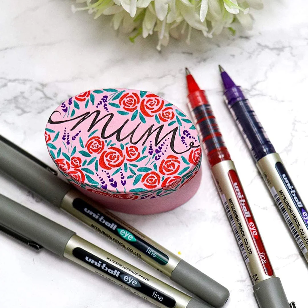 Uniball 0.7 mm Eye Liquid Ink Rollerball Pen - Image 12